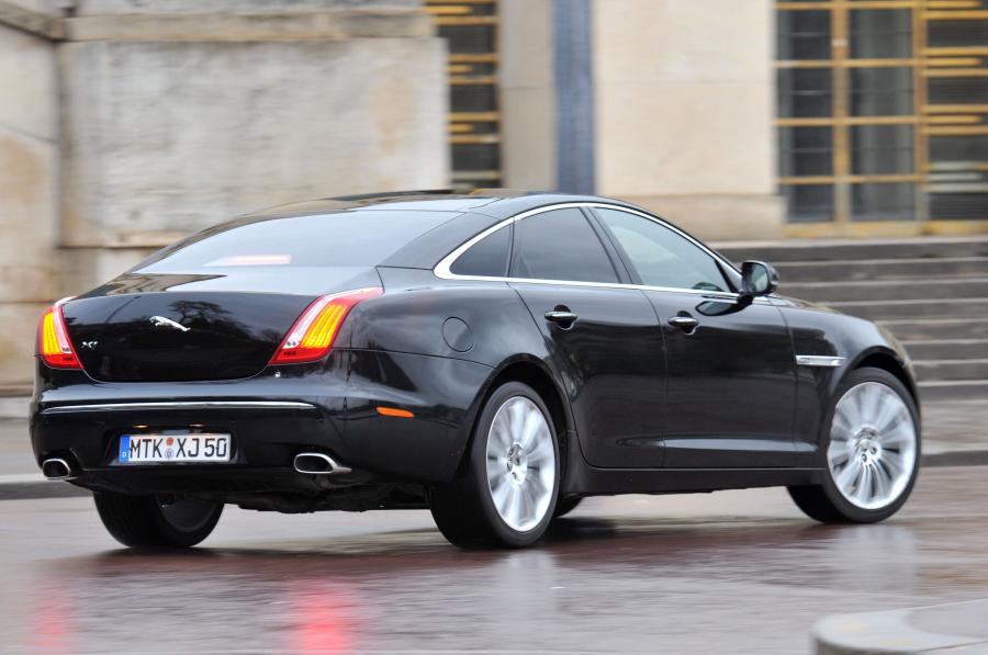  Jaguar XJ 2009 года  (фото 118 из 142)